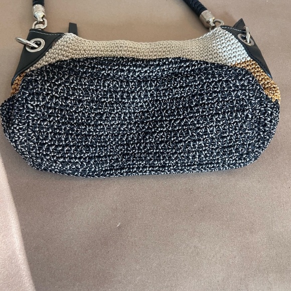 The Sak Black Tan Cream Vertical Stripes Crochet Small Shoulder Bag Zip Closure - Picture 4 of 10